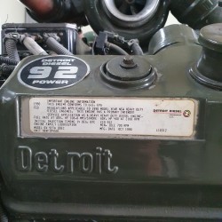 1653135196749-4