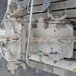 Oshkosh truck transfer gearbox (8)